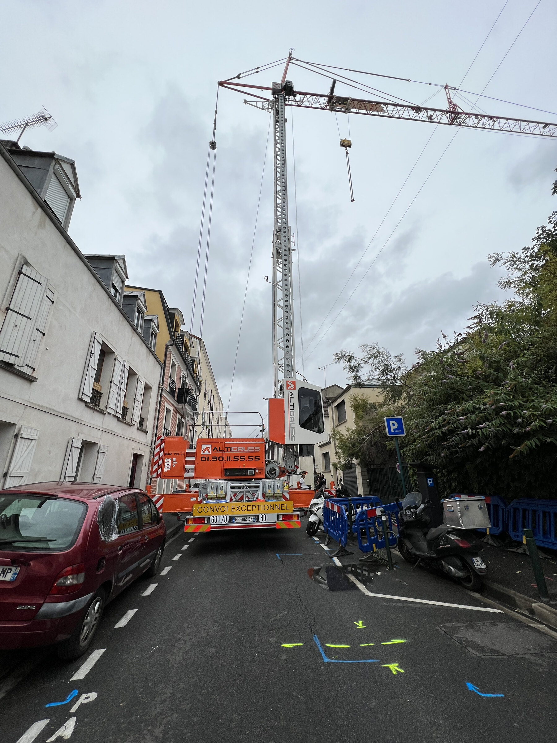 Liebherr MK73-3.1 · Rue parisienne